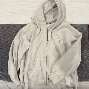 Aritzia TNA Cozy Boyfriend Hoodie